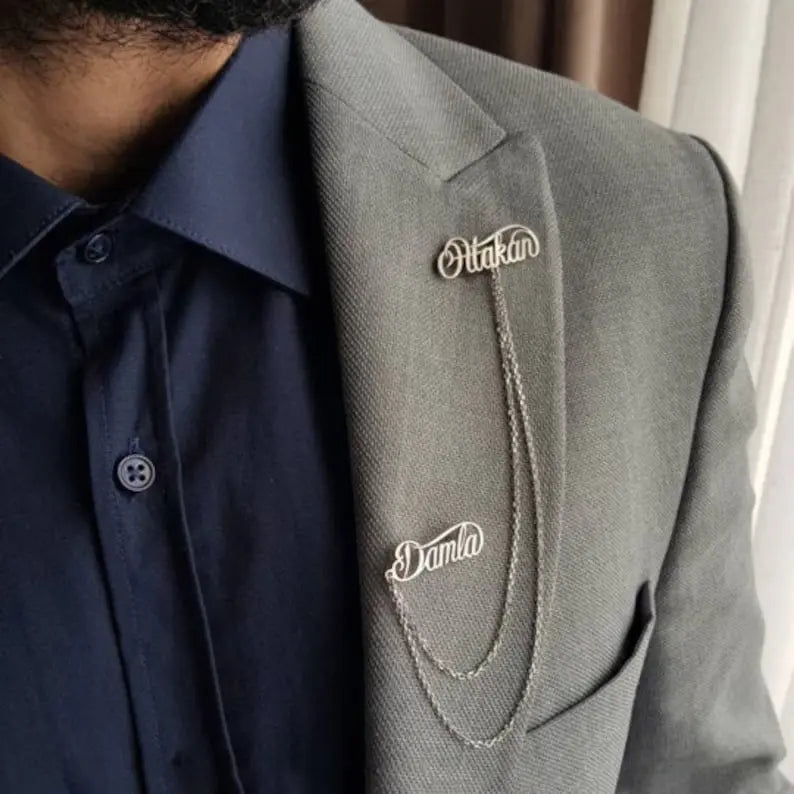 Personalized Chain Name Brooch Badge Lapel Pin - ShinnyArts