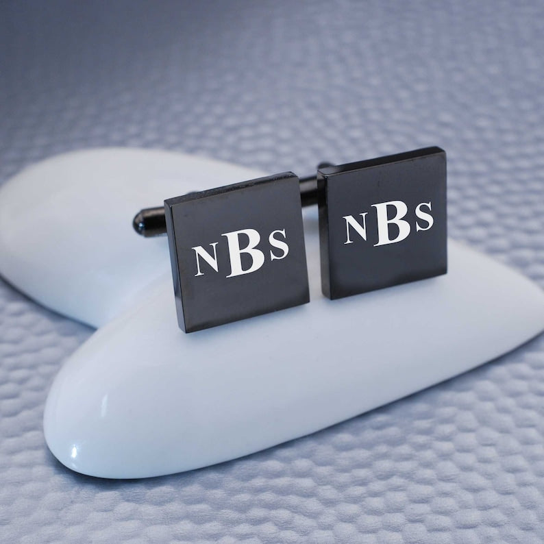 TRIOCHARM INITIAL CUFFLINKS