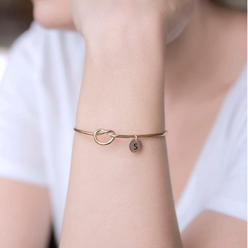 INITIAL LOVE KNOT BRACELET