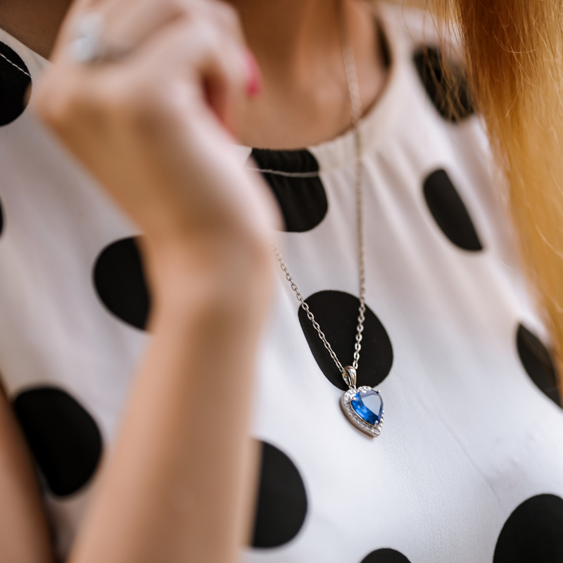 heart locket 