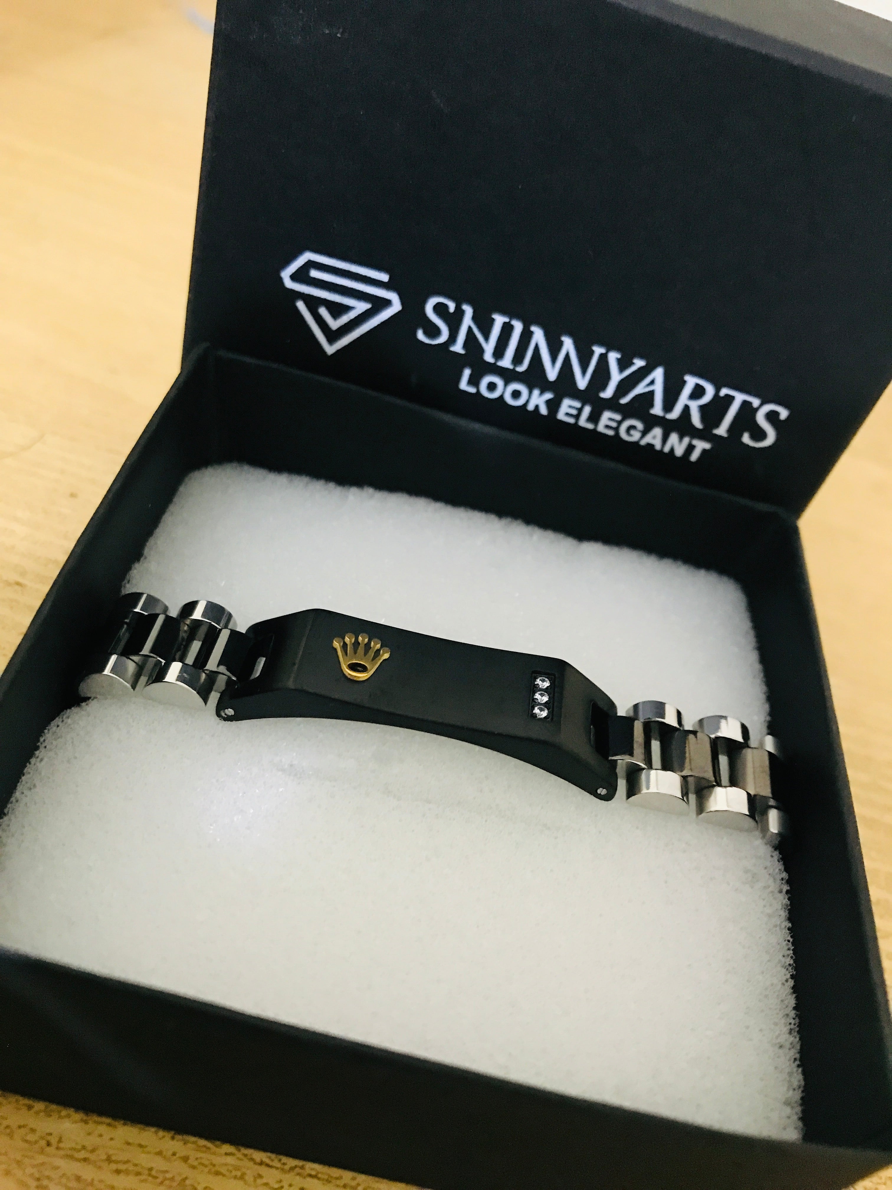 MEN'S BRACELET WITH ENGRAVING