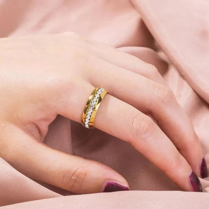 UNISEX STAINLESS STEEL CUBIC ZIRCONIA RING - ShinnyArts