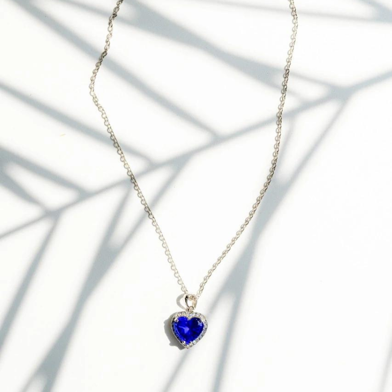 heart shaped locket 
