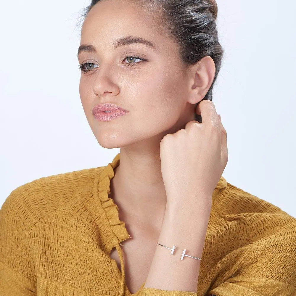 T BANGLE BRACELET SILVER PLATED