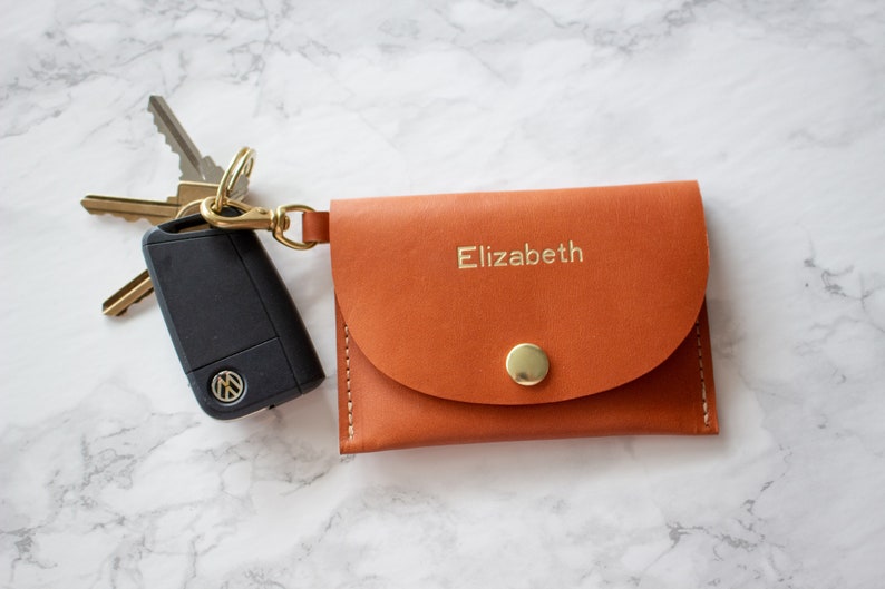 PERSONALIZED MINI LEATHER WALLET & KEYCHAIN WRISTLET - CARAMEL BROWN